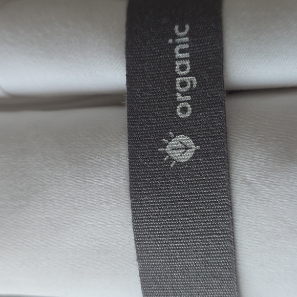 Luxury White Sheet Set 400-Thread-Count Sateen Wide Hem,King  & Queen, $189.00US - Picture 14 of 16